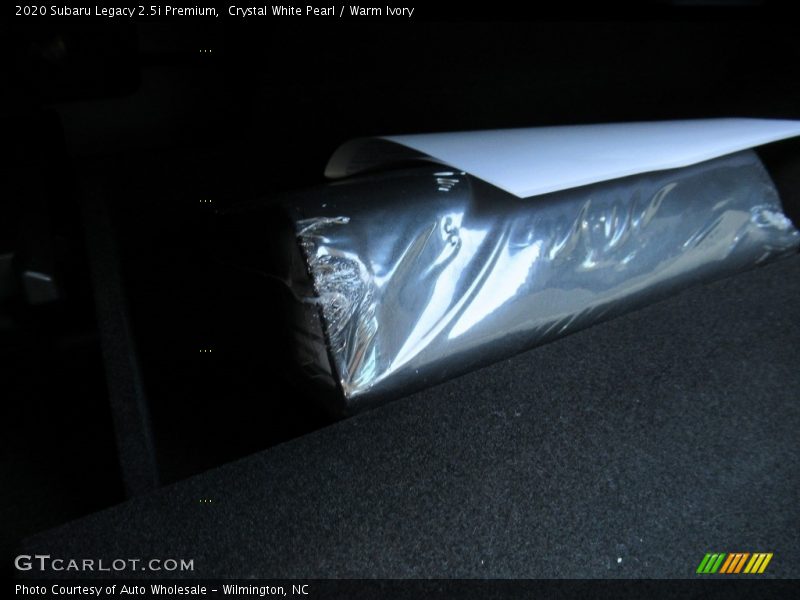 Crystal White Pearl / Warm Ivory 2020 Subaru Legacy 2.5i Premium