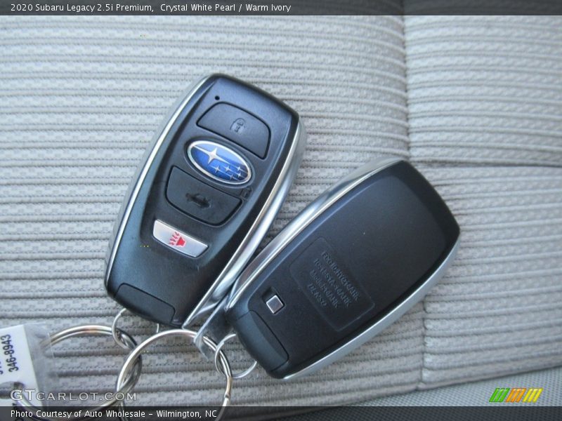Crystal White Pearl / Warm Ivory 2020 Subaru Legacy 2.5i Premium