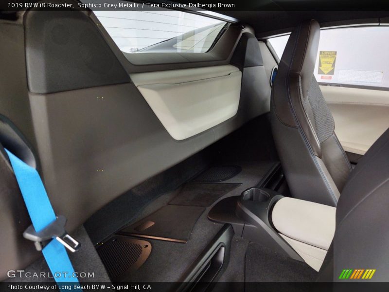 Sophisto Grey Metallic / Tera Exclusive Dalbergia Brown 2019 BMW i8 Roadster