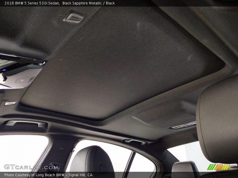 Black Sapphire Metallic / Black 2018 BMW 5 Series 530i Sedan
