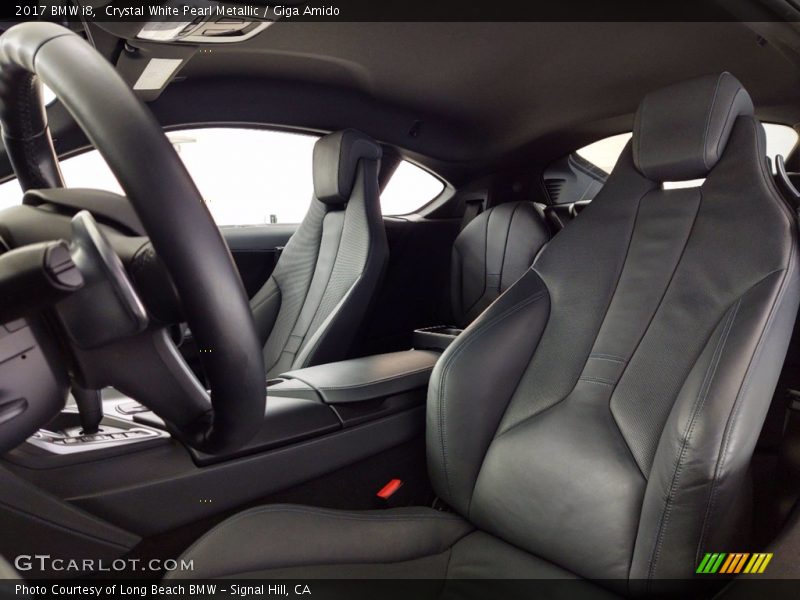 Crystal White Pearl Metallic / Giga Amido 2017 BMW i8