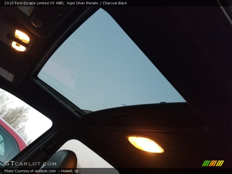 Ingot Silver Metallic / Charcoal Black 2010 Ford Escape Limited V6 4WD