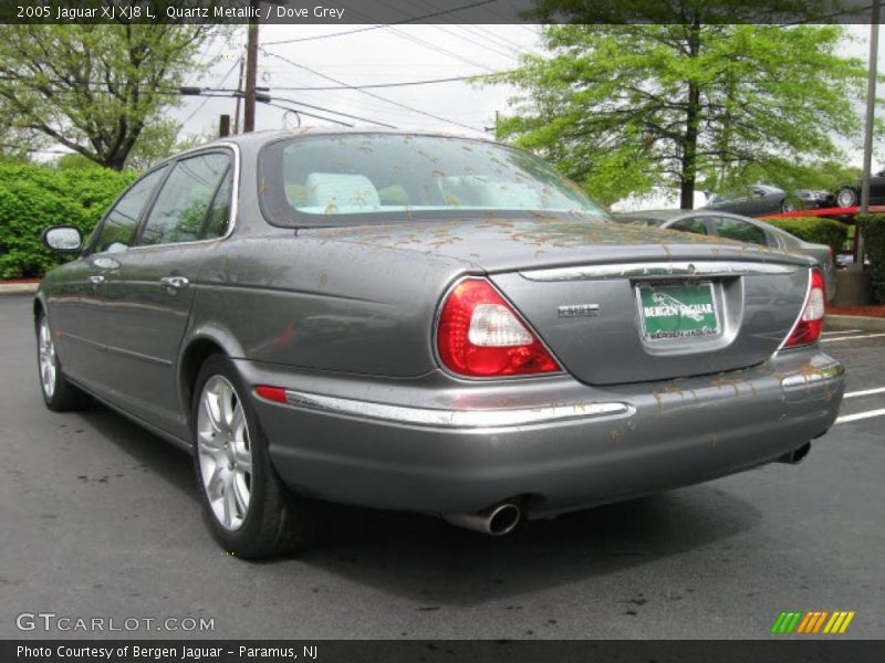 Quartz Metallic / Dove Grey 2005 Jaguar XJ XJ8 L