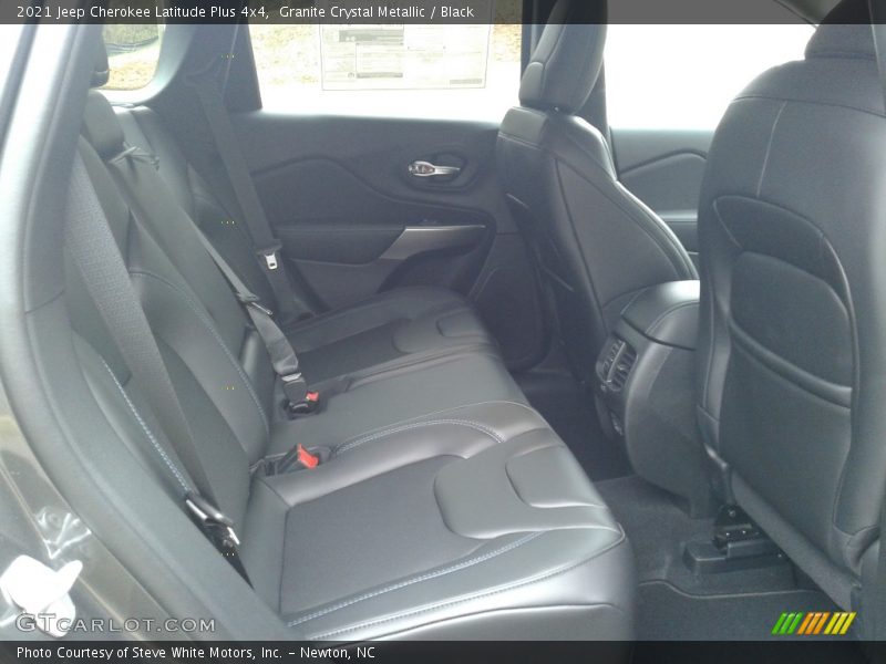 Granite Crystal Metallic / Black 2021 Jeep Cherokee Latitude Plus 4x4