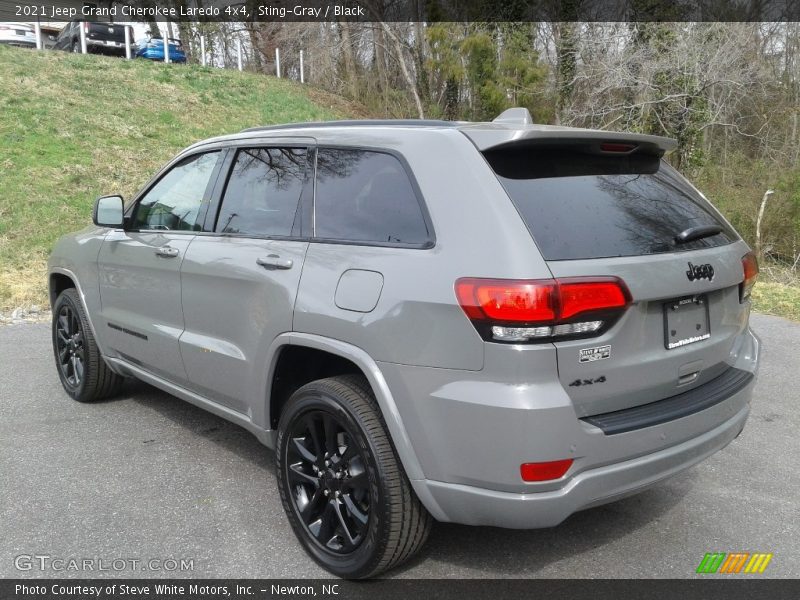 Sting-Gray / Black 2021 Jeep Grand Cherokee Laredo 4x4