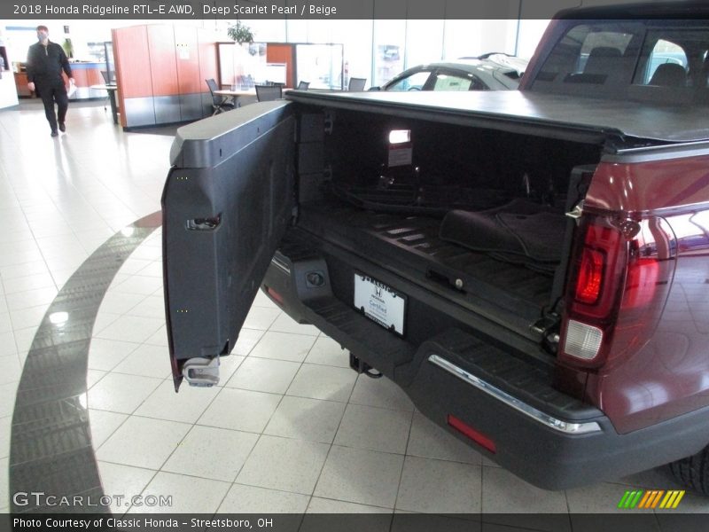 Deep Scarlet Pearl / Beige 2018 Honda Ridgeline RTL-E AWD