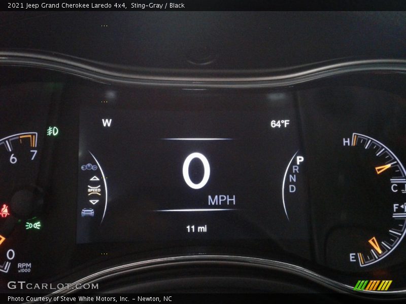 Sting-Gray / Black 2021 Jeep Grand Cherokee Laredo 4x4