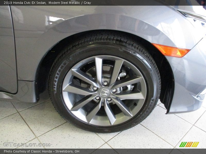 Modern Steel Metallic / Gray 2019 Honda Civic EX Sedan