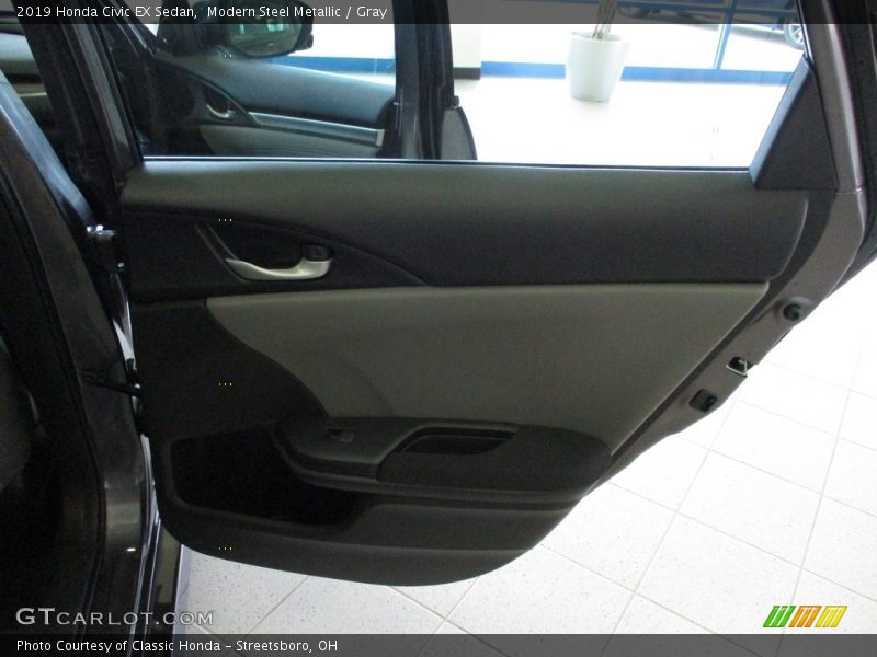 Modern Steel Metallic / Gray 2019 Honda Civic EX Sedan