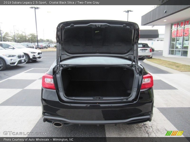 Crystal Black Silica / Two-Tone Gray 2019 Subaru Legacy 2.5i Sport