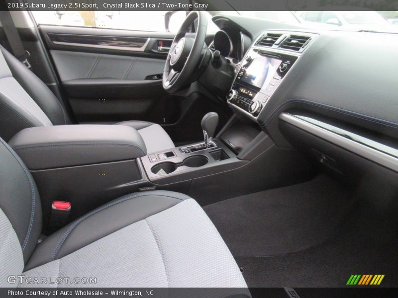 Crystal Black Silica / Two-Tone Gray 2019 Subaru Legacy 2.5i Sport