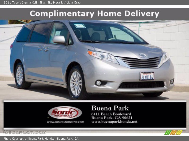 Silver Sky Metallic / Light Gray 2011 Toyota Sienna XLE
