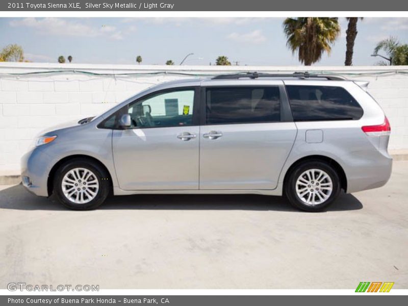 Silver Sky Metallic / Light Gray 2011 Toyota Sienna XLE