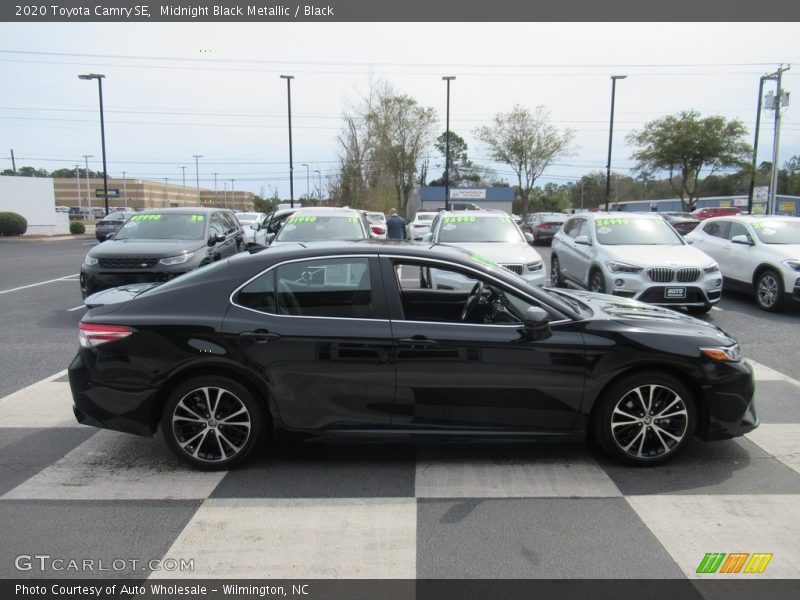 Midnight Black Metallic / Black 2020 Toyota Camry SE