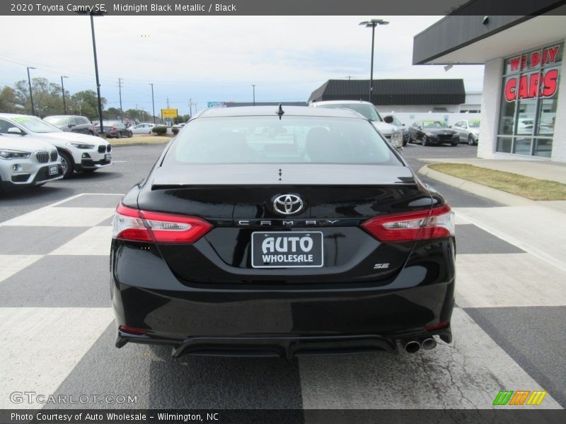 Midnight Black Metallic / Black 2020 Toyota Camry SE