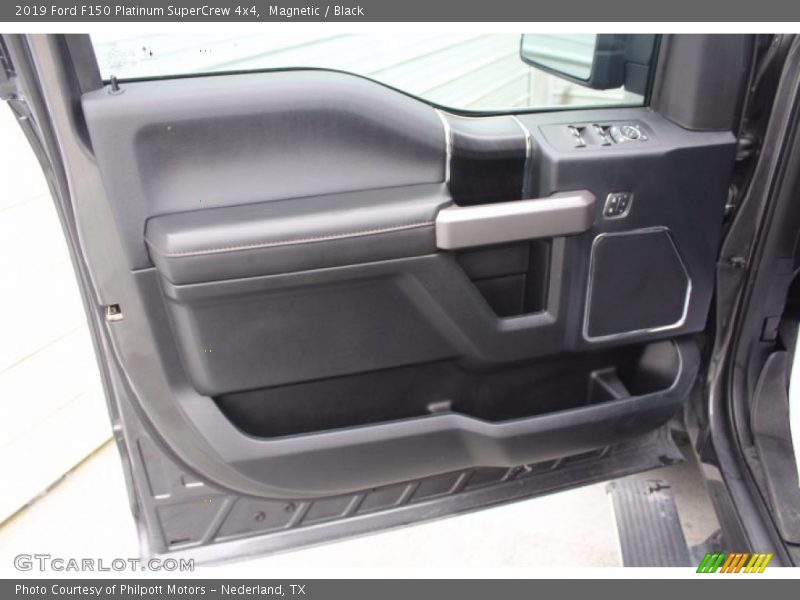 Magnetic / Black 2019 Ford F150 Platinum SuperCrew 4x4