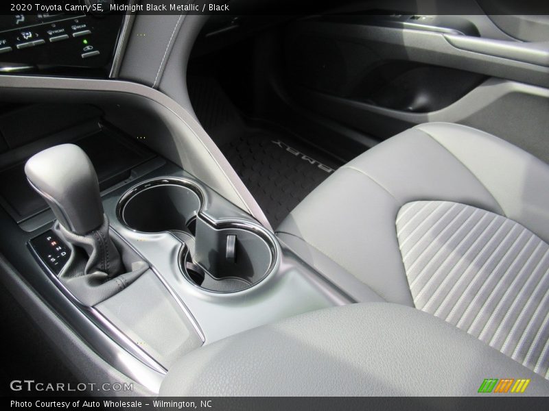 Midnight Black Metallic / Black 2020 Toyota Camry SE