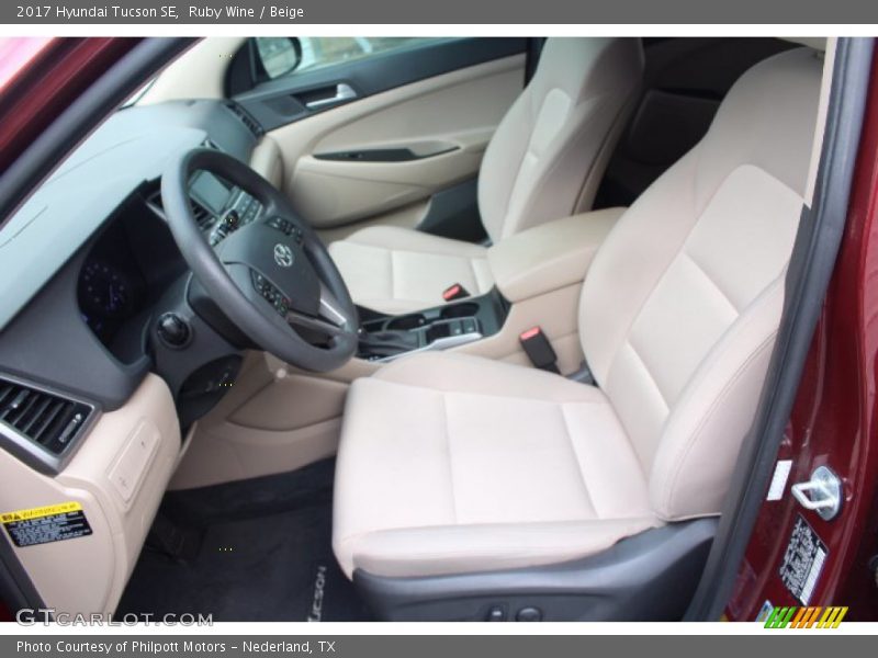 Ruby Wine / Beige 2017 Hyundai Tucson SE