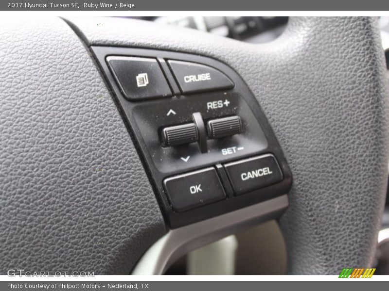 Ruby Wine / Beige 2017 Hyundai Tucson SE