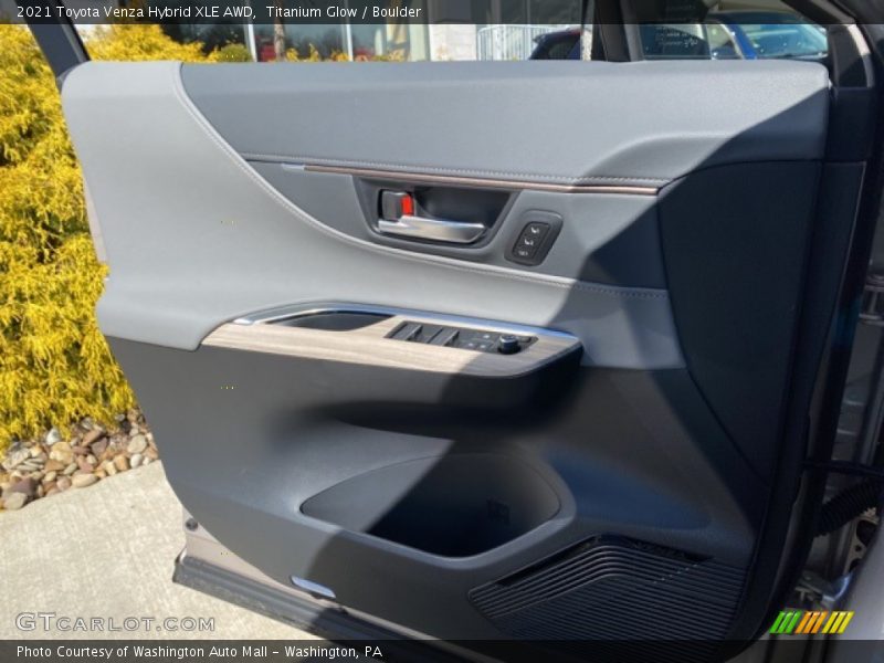Titanium Glow / Boulder 2021 Toyota Venza Hybrid XLE AWD