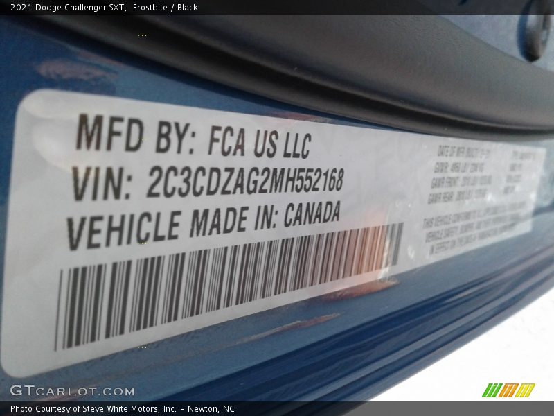 Frostbite / Black 2021 Dodge Challenger SXT