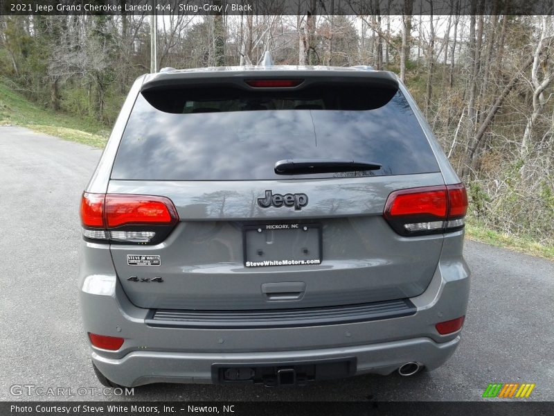 Sting-Gray / Black 2021 Jeep Grand Cherokee Laredo 4x4