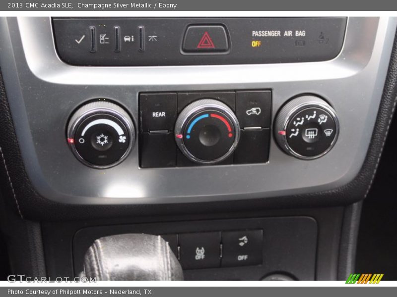 Champagne Silver Metallic / Ebony 2013 GMC Acadia SLE
