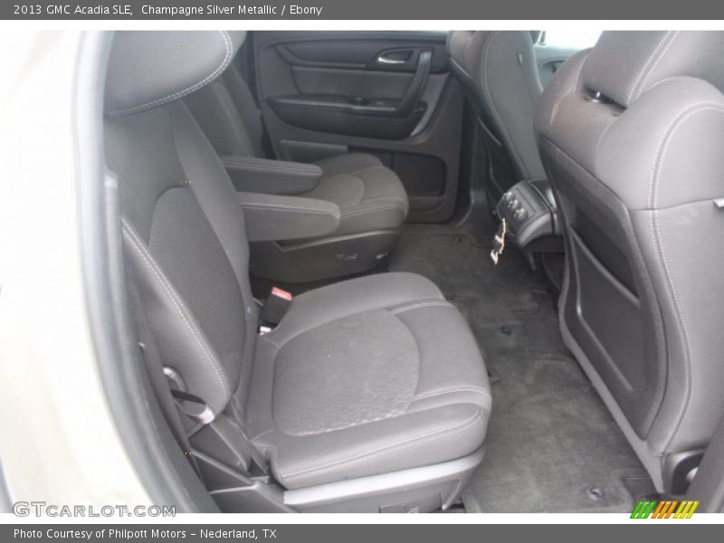 Champagne Silver Metallic / Ebony 2013 GMC Acadia SLE