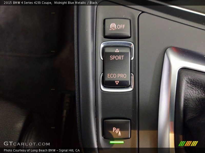 Controls of 2015 4 Series 428i Coupe