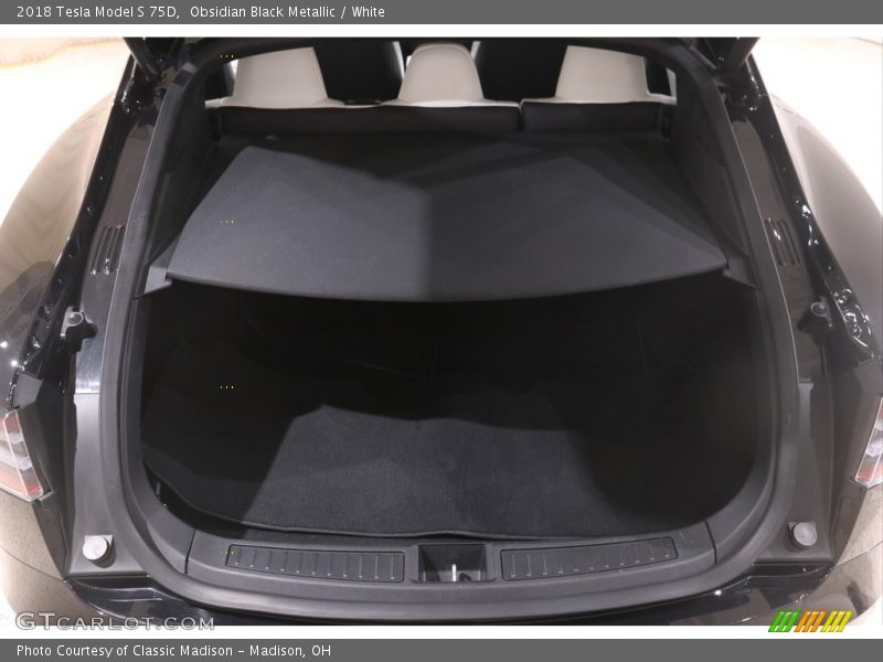 Obsidian Black Metallic / White 2018 Tesla Model S 75D