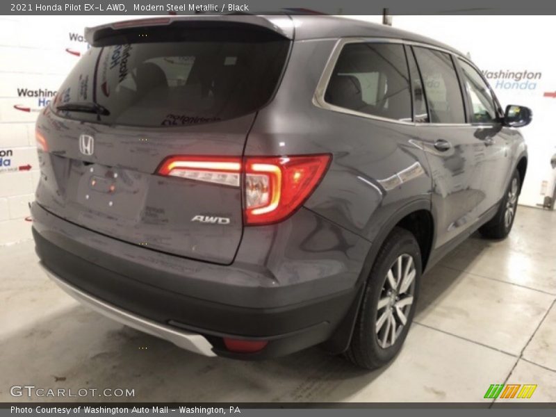 Modern Steel Metallic / Black 2021 Honda Pilot EX-L AWD