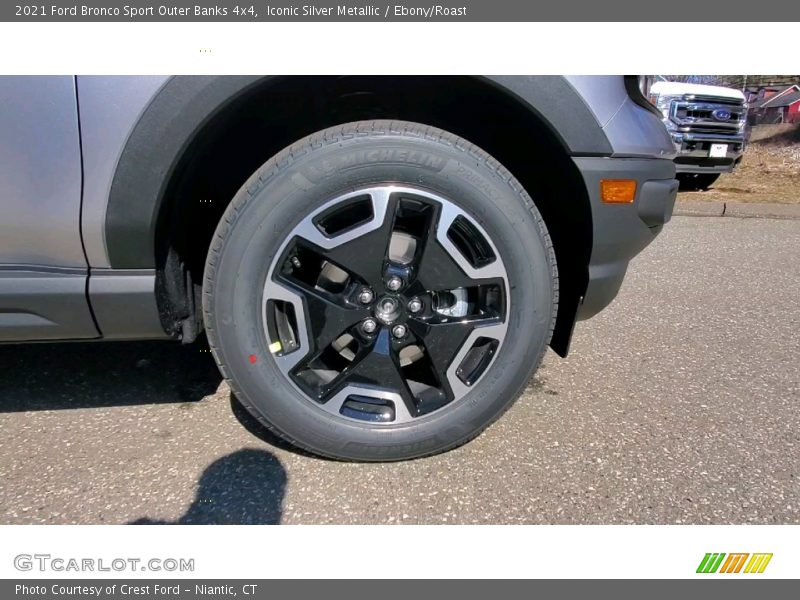 Iconic Silver Metallic / Ebony/Roast 2021 Ford Bronco Sport Outer Banks 4x4