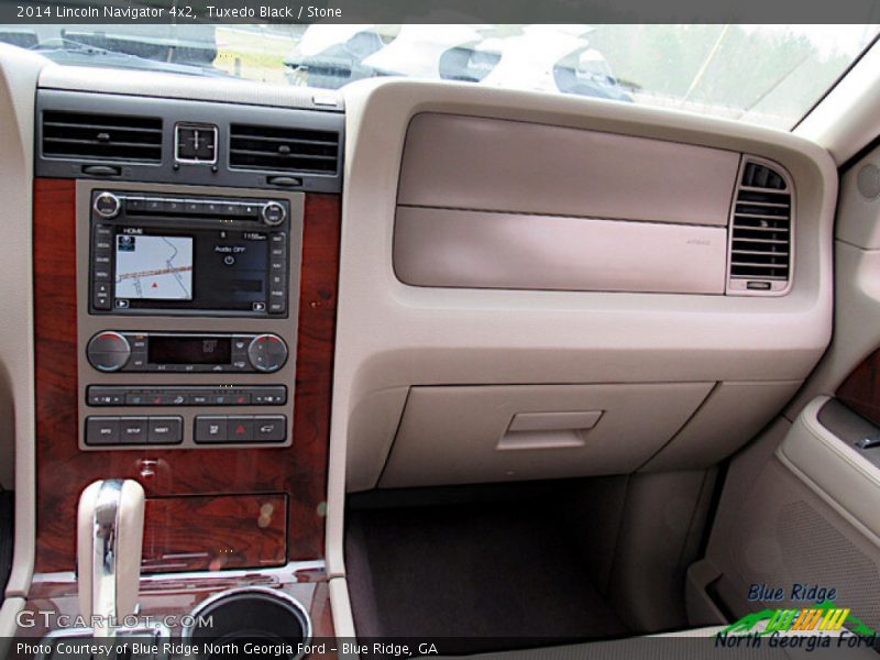 Tuxedo Black / Stone 2014 Lincoln Navigator 4x2