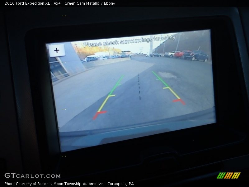 Green Gem Metallic / Ebony 2016 Ford Expedition XLT 4x4