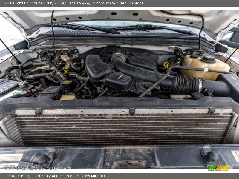 Oxford White / Medium Stone 2010 Ford F250 Super Duty XL Regular Cab 4x4