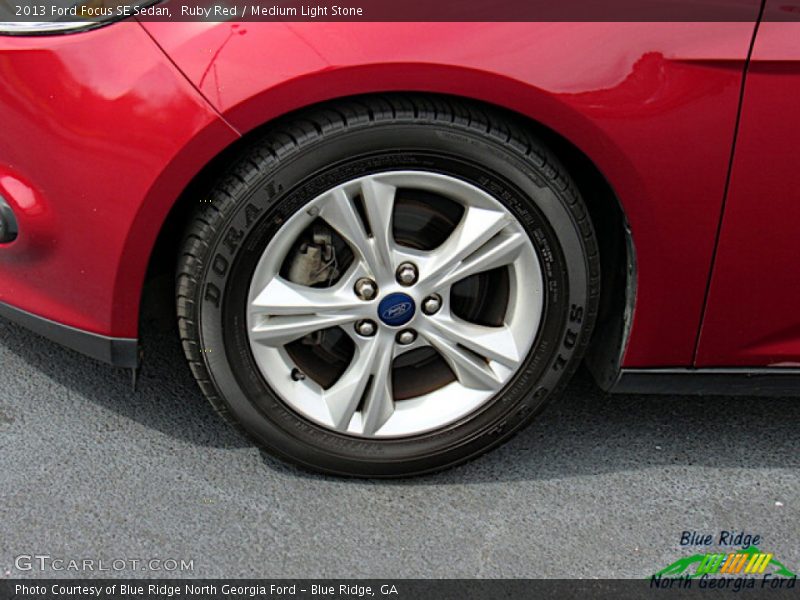 Ruby Red / Medium Light Stone 2013 Ford Focus SE Sedan