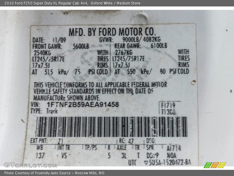 Oxford White / Medium Stone 2010 Ford F250 Super Duty XL Regular Cab 4x4