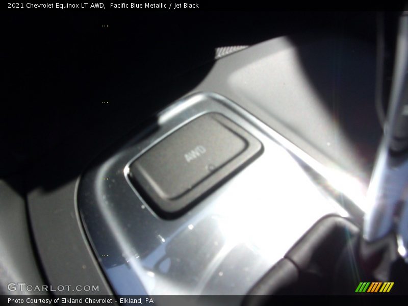 Pacific Blue Metallic / Jet Black 2021 Chevrolet Equinox LT AWD