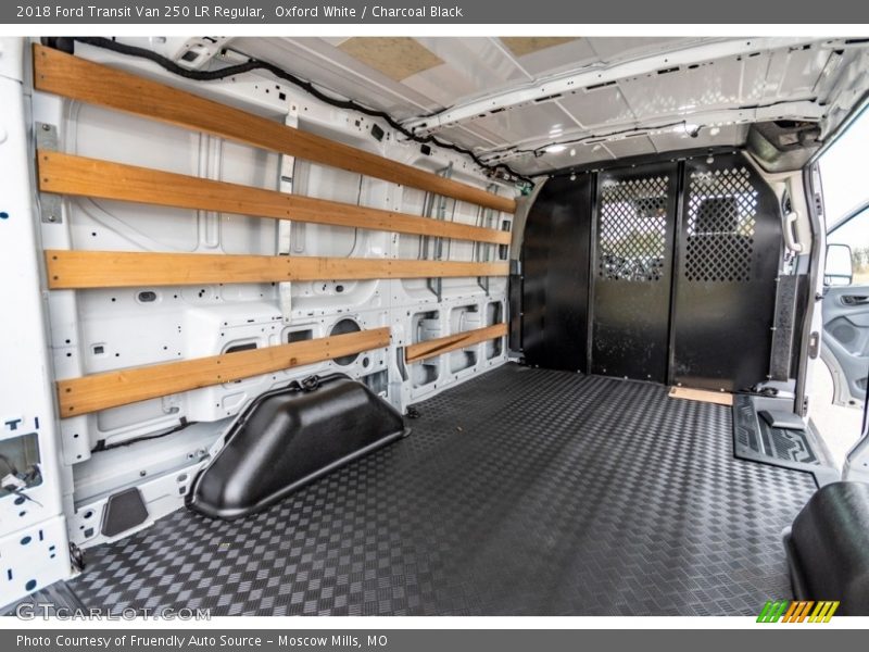 Oxford White / Charcoal Black 2018 Ford Transit Van 250 LR Regular