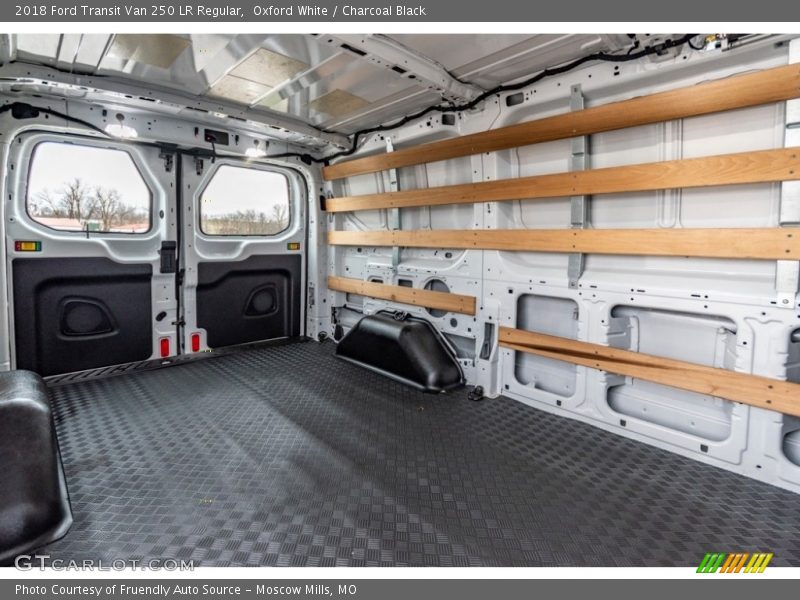 Oxford White / Charcoal Black 2018 Ford Transit Van 250 LR Regular