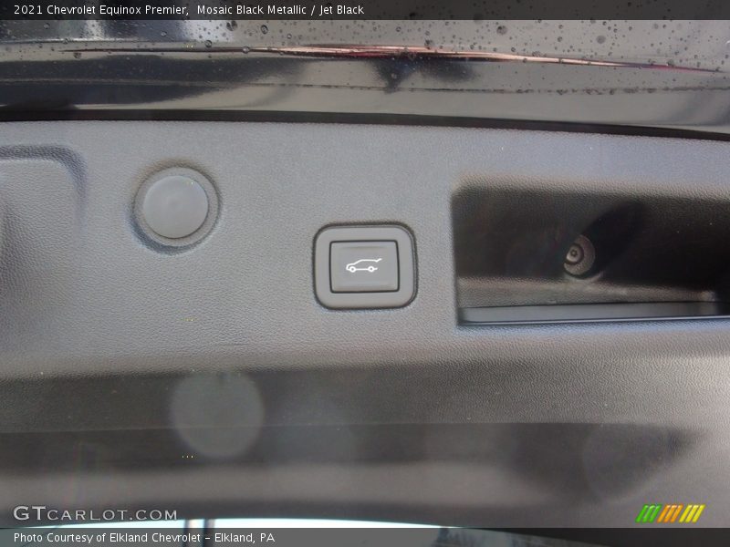 Mosaic Black Metallic / Jet Black 2021 Chevrolet Equinox Premier
