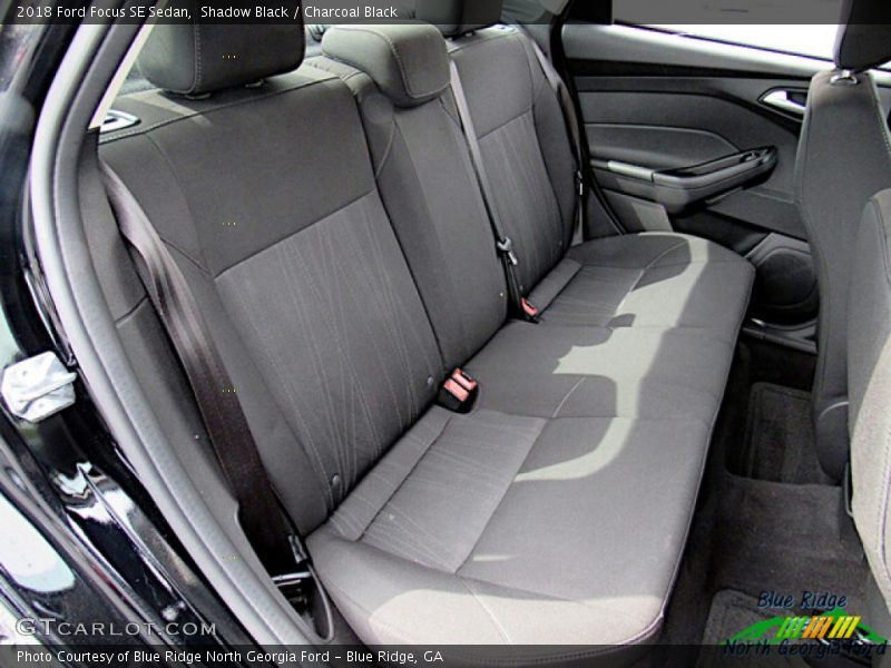 Shadow Black / Charcoal Black 2018 Ford Focus SE Sedan