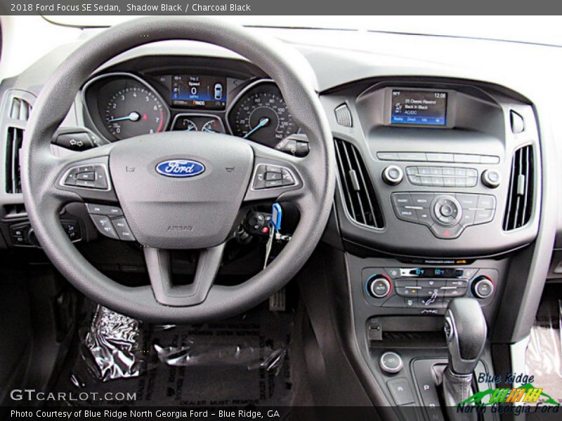 Shadow Black / Charcoal Black 2018 Ford Focus SE Sedan