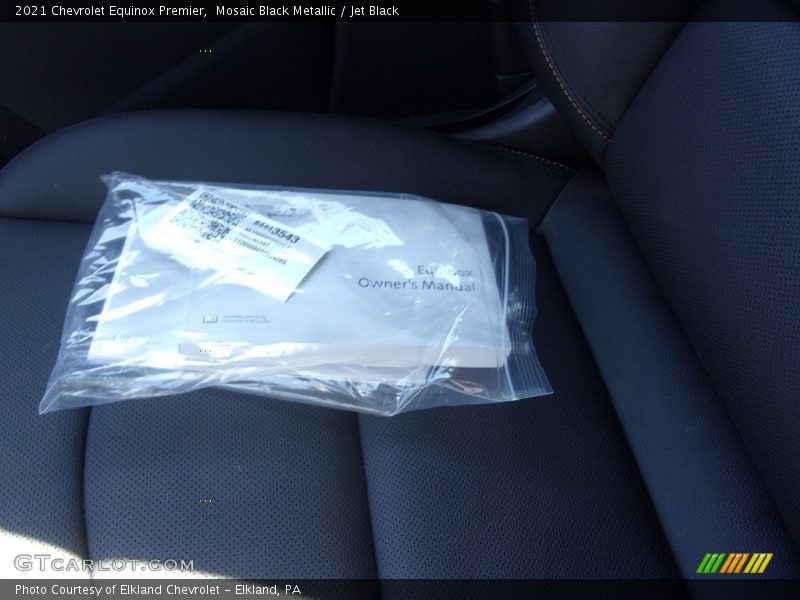 Mosaic Black Metallic / Jet Black 2021 Chevrolet Equinox Premier
