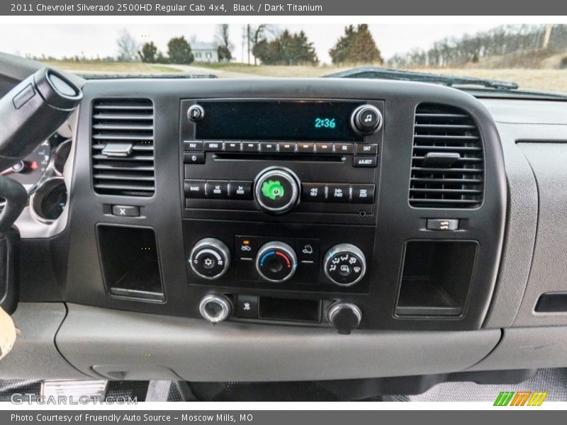 Black / Dark Titanium 2011 Chevrolet Silverado 2500HD Regular Cab 4x4