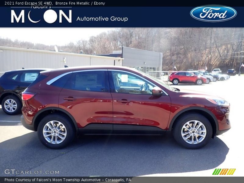 Bronze Fire Metallic / Ebony 2021 Ford Escape SE 4WD