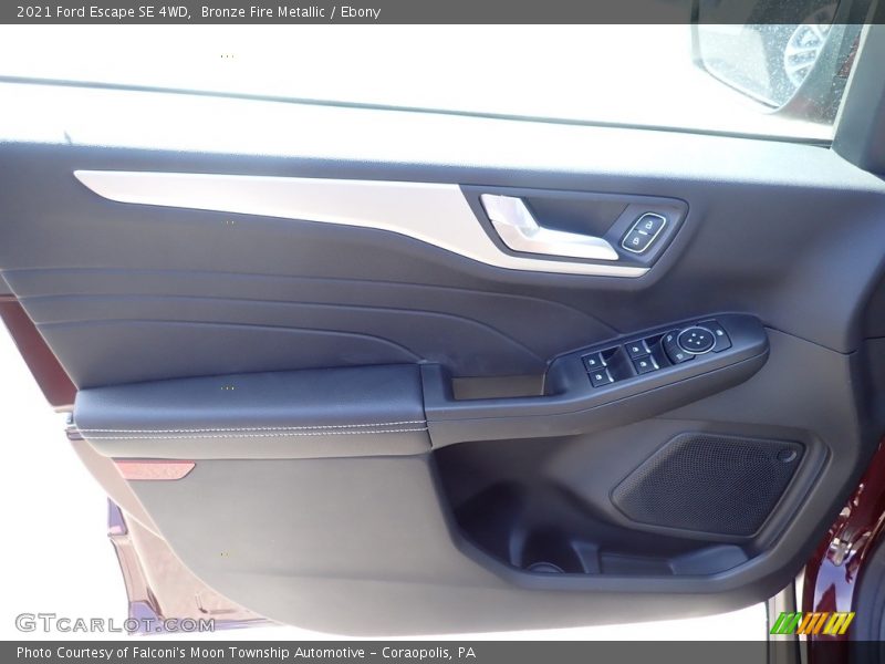 Bronze Fire Metallic / Ebony 2021 Ford Escape SE 4WD