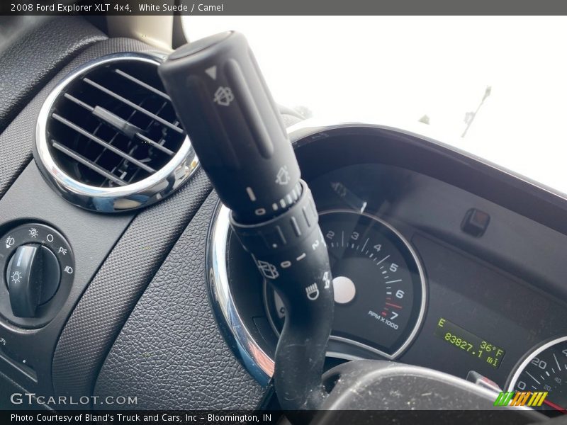Controls of 2008 Explorer XLT 4x4