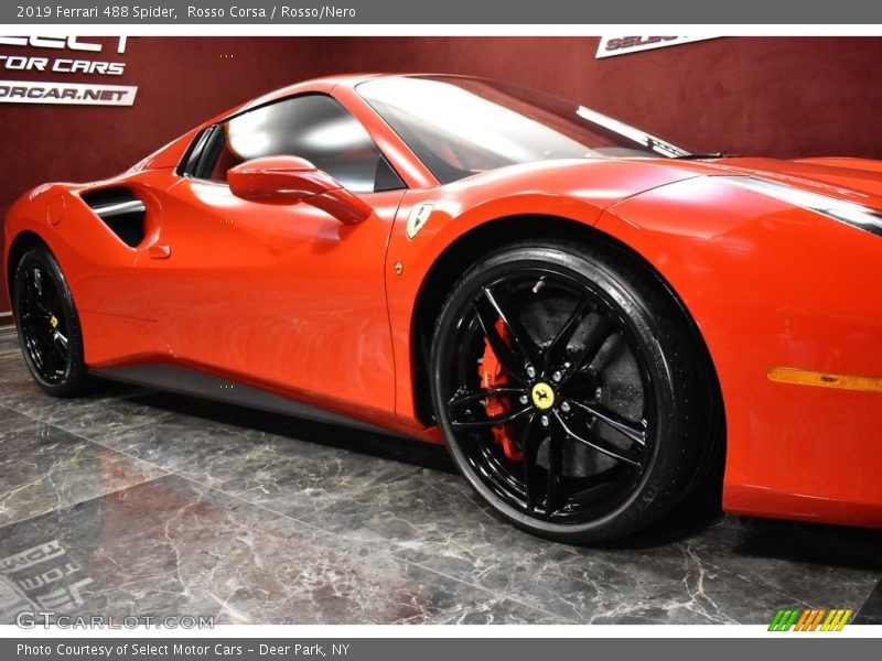 Rosso Corsa / Rosso/Nero 2019 Ferrari 488 Spider