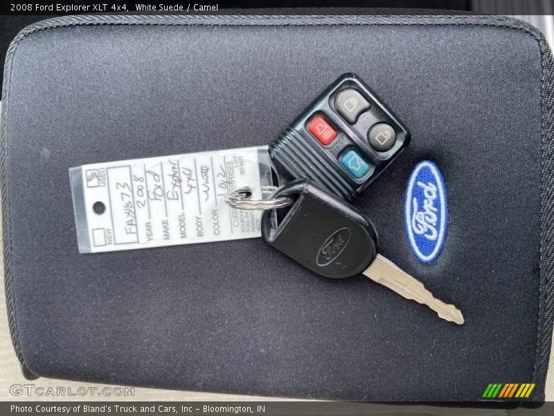 Keys of 2008 Explorer XLT 4x4